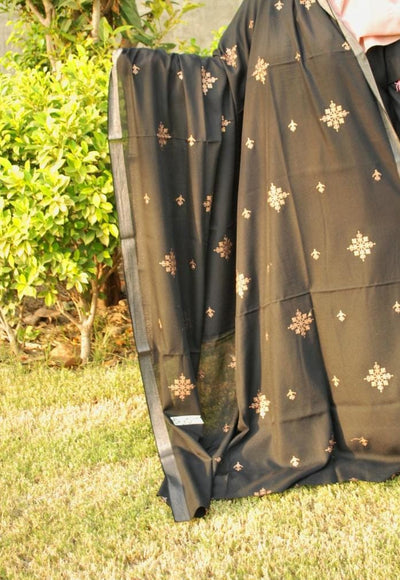 Swiss Tilla Border Shawl With Motifs